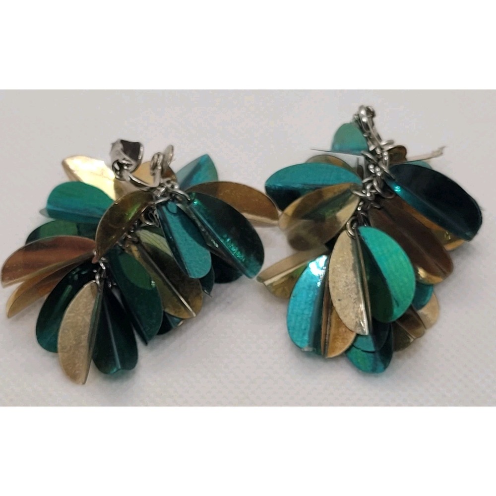 Vintage 1950s 1960s Cha Cha Teal Gold Tone Sequin Cluster Earrings
